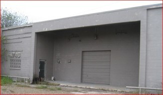 Plus de détails pour 4746 Leopard St, Corpus Christi, TX - Industriel à louer