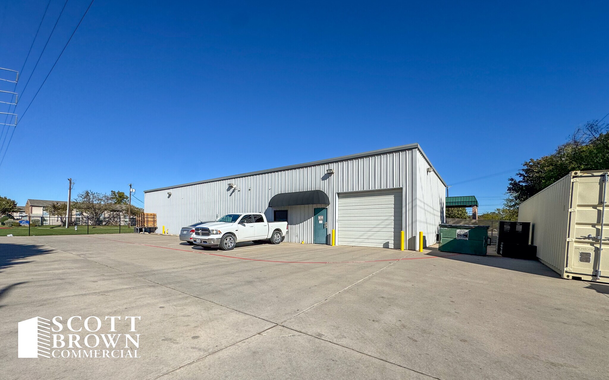 204 Cardinal Dr, Denton, TX à vendre Photo principale- Image 1 de 5