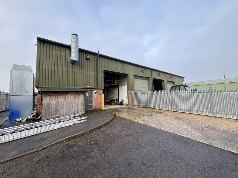 Ware Rd, Stanford In The Vale for lease - Building Photo - Image 3 of 7