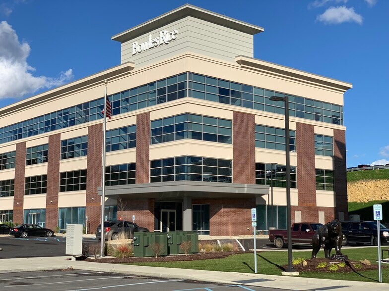 125 Granville Sq, Morgantown, WV à louer - Photo du bâtiment - Image 2 de 5