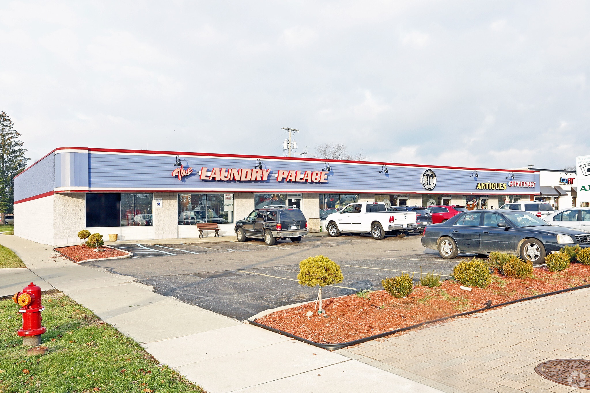 110-140 S Main St, Clawson, MI for lease Primary Photo- Image 1 of 3