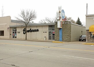 More details for 320 S Knowles Ave, New Richmond, WI - Retail for Lease