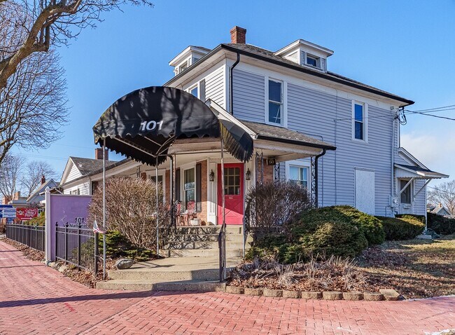 More details for 101 W National Rd, Englewood, OH - Retail for Sale