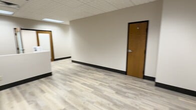 14400 Northbrook  Dr., San Antonio, TX for lease - Commercial Listing Video 