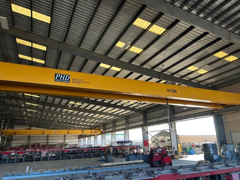 2990 E Annadale Ave portfolio of 2 properties for sale on LoopNet.ca - Building Photo - Image 3 of 13