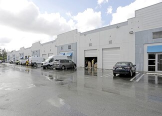 Plus de détails pour 2365 NW 70th Ave, Miami, FL - Local d'activités à louer