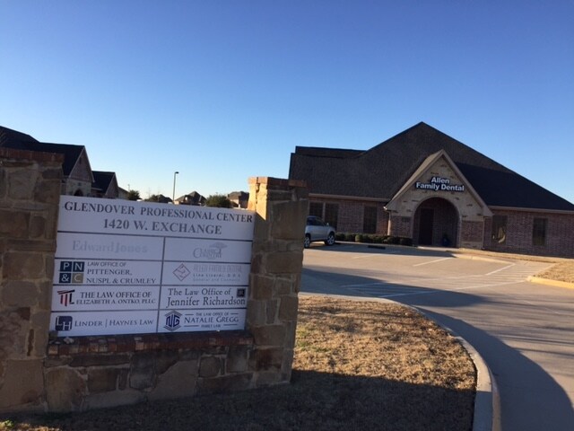 1420 W Exchange Pky, Allen, TX à louer - Photo du bâtiment - Image 2 de 11