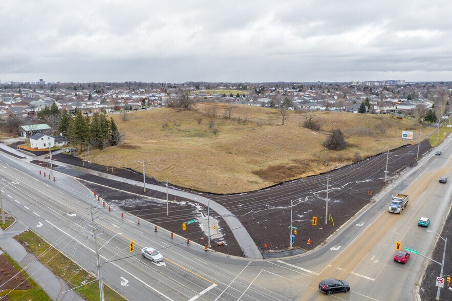 Fischer-Hallman and Bleams Rd, Kitchener, ON à vendre - Photo principale - Image 1 de 1
