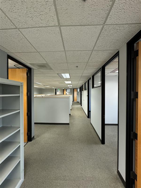 1500 Quail St, Newport Beach, CA for lease Interior Photo- Image 1 of 16