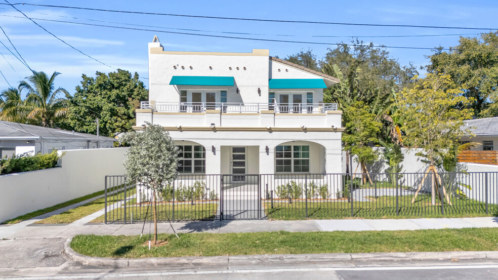 563 NE 67th St, Miami, FL à louer - Photo du bâtiment - Image 1 de 45