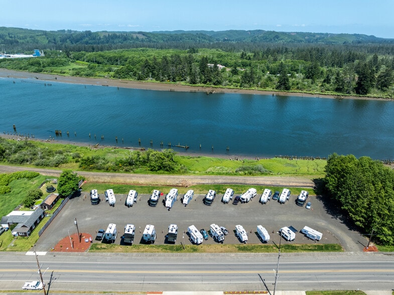 316 1st St, Cosmopolis, WA for sale - Building Photo - Image 3 of 7