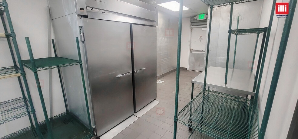 9100-9118 Alondra Blvd, Bellflower, CA for lease - Interior Photo - Image 3 of 6