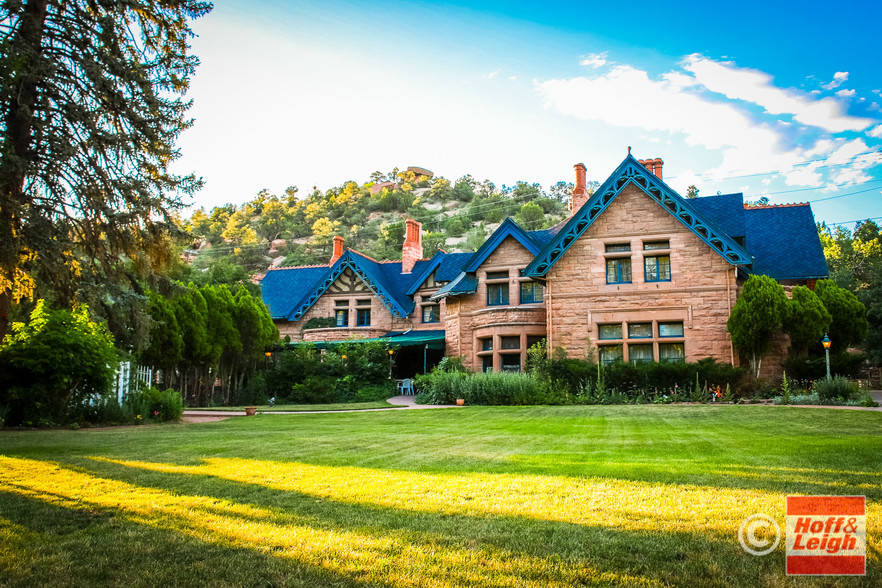 404 Manitou Ave, Manitou Springs, CO à vendre - Photo du bâtiment - Image 1 de 1