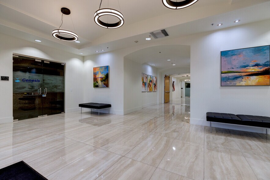 8925 W Russell Rd, Las Vegas, NV for lease - Lobby - Image 2 of 6