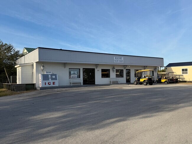 More details for 100 Cedar St, Beaufort, NC - Retail for Sale