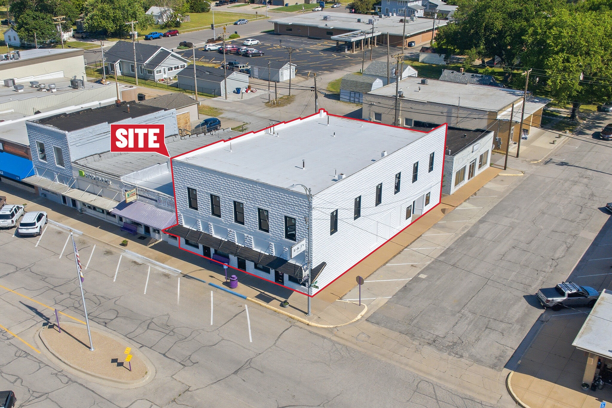 202 Main st, Valley Center, KS for sale Building Photo- Image 1 of 10