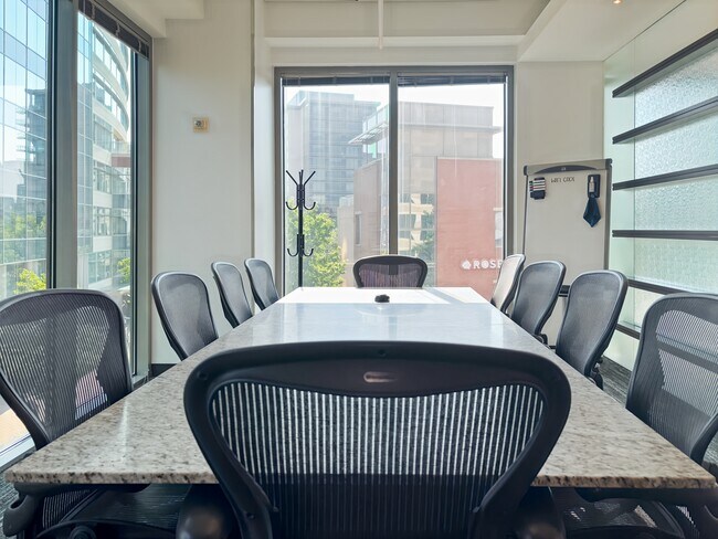 More details for 21 Waterway Ave, The Woodlands, TX - Coworking for Lease