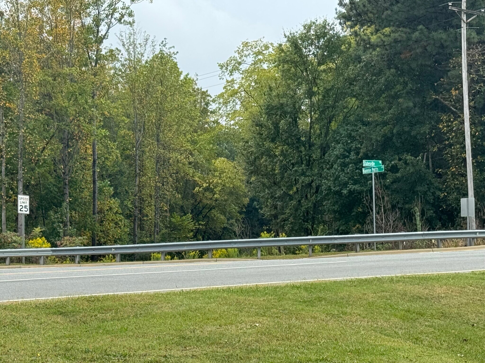 Nannie Potts Ln, Cornelius, NC à vendre Autre- Image 1 de 2