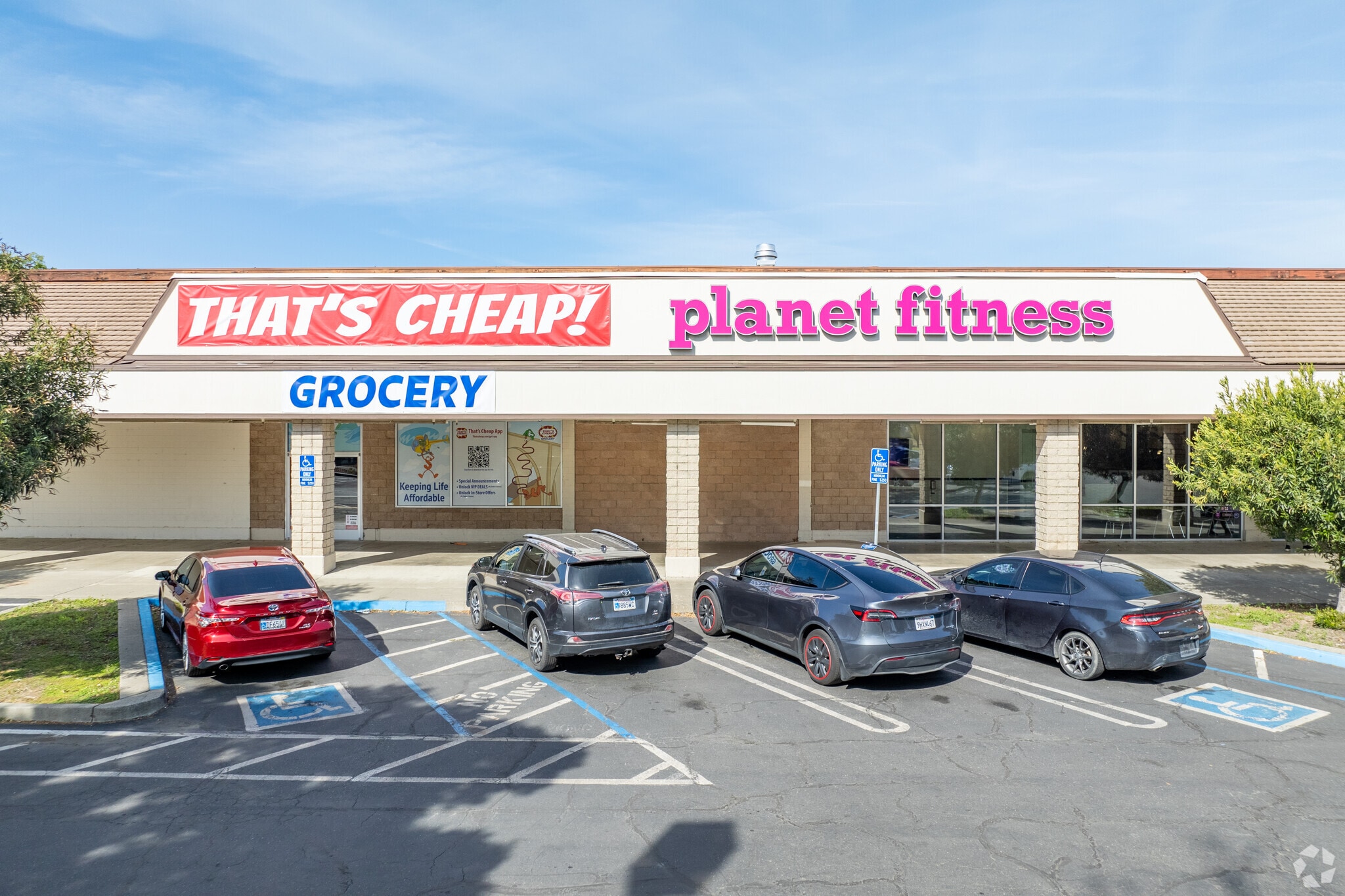 45 W Main St, Woodland, CA for lease Primary Photo- Image 1 of 8