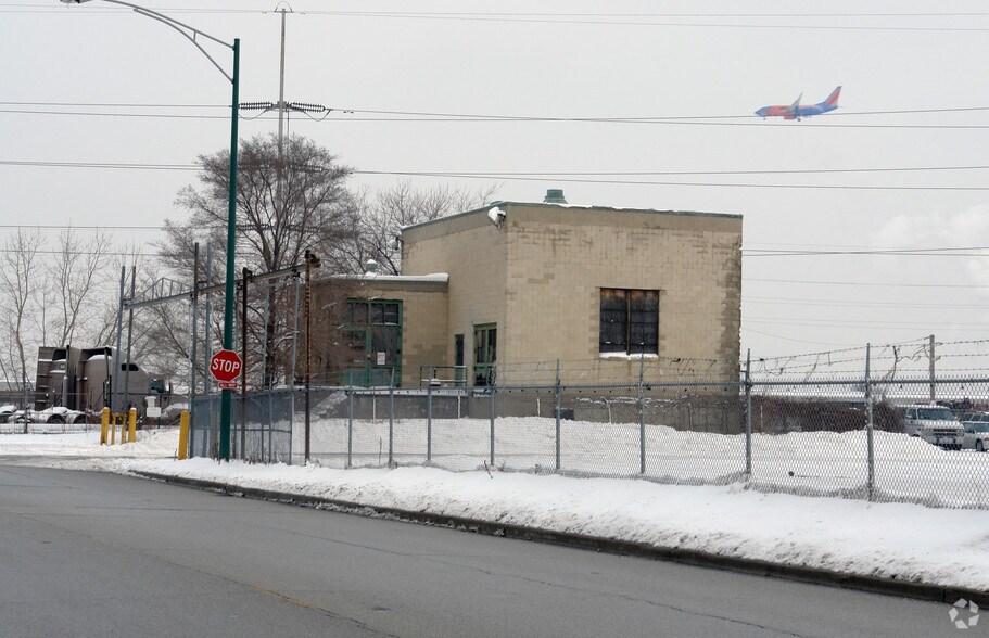 7101 S Kostner Ave, Chicago, IL à louer - Photo du bâtiment - Image 2 de 8