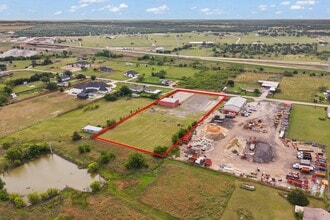 8208 Apollo Dr, Joshua, TX à louer Photo intérieure- Image 1 de 13