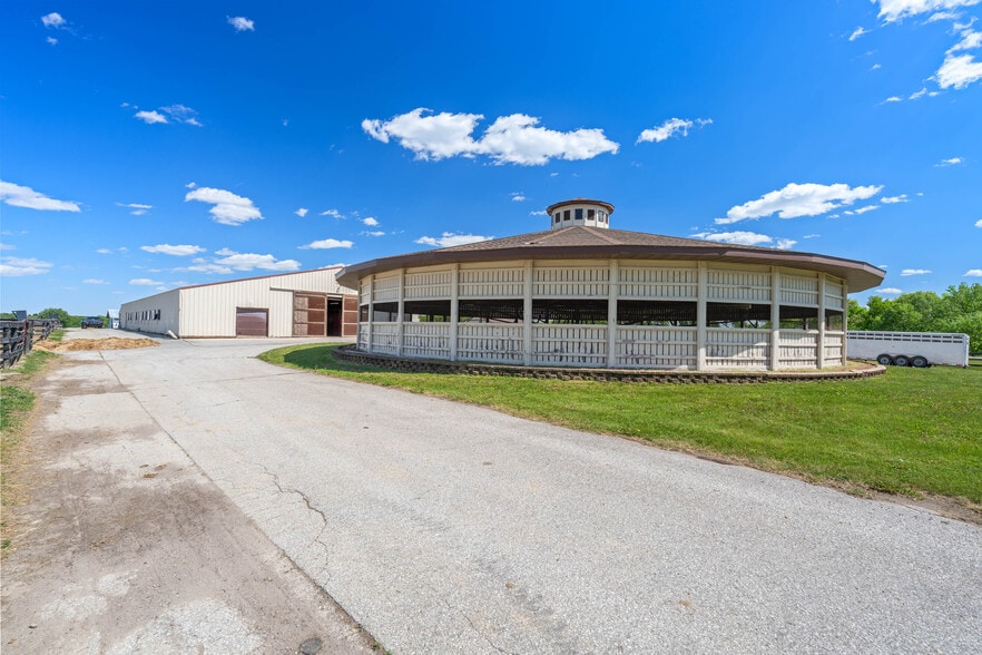 7820 SE Vandalia Dr, Runnells, IA for sale - Building Photo - Image 3 of 22