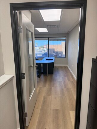 Plus de détails pour 6015 S Rainbow Blvd, Las Vegas, NV - Coworking à louer