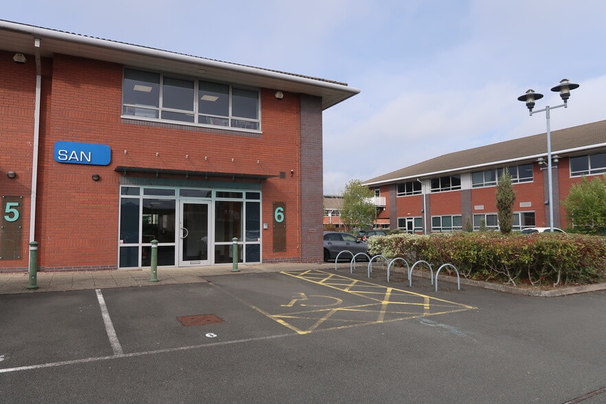 Lewis Ct, Enderby for sale - Building Photo - Image 1 of 1