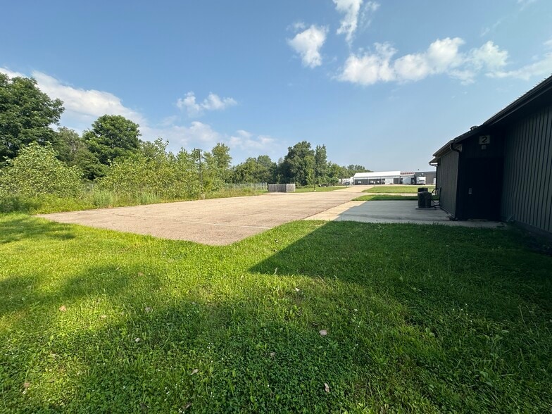 2233 N Burdick St, Kalamazoo, MI for sale - Building Photo - Image 2 of 14