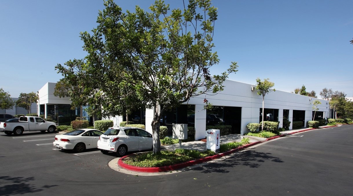 1185 Park Center Dr, Vista, CA for lease Building Photo- Image 1 of 8