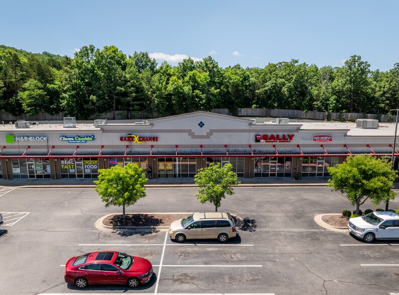 3049-3105 W 6th St, Fayetteville, AR for lease - Building Photo - Image 2 of 4