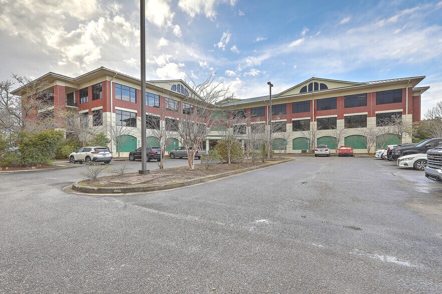 597 Old Mount Holly Rd, Goose Creek, SC à louer - Photo du bâtiment - Image 2 de 13