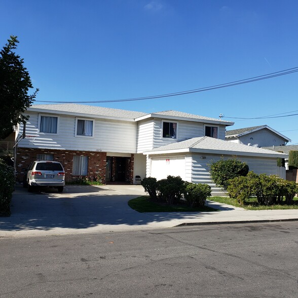 12721 8th St, Garden Grove, CA à vendre - Photo principale - Image 1 de 1