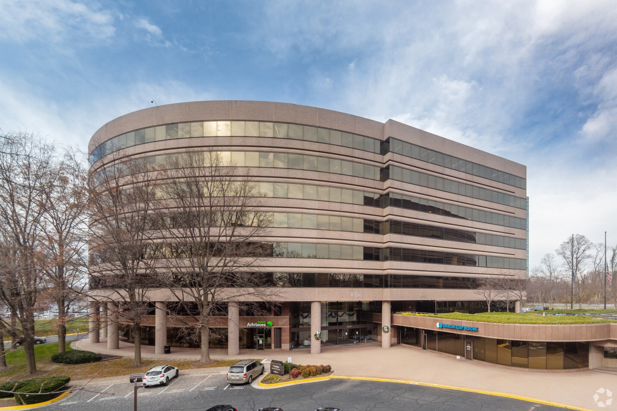 8330 Boone Blvd, Vienna, VA for lease Building Photo- Image 1 of 9