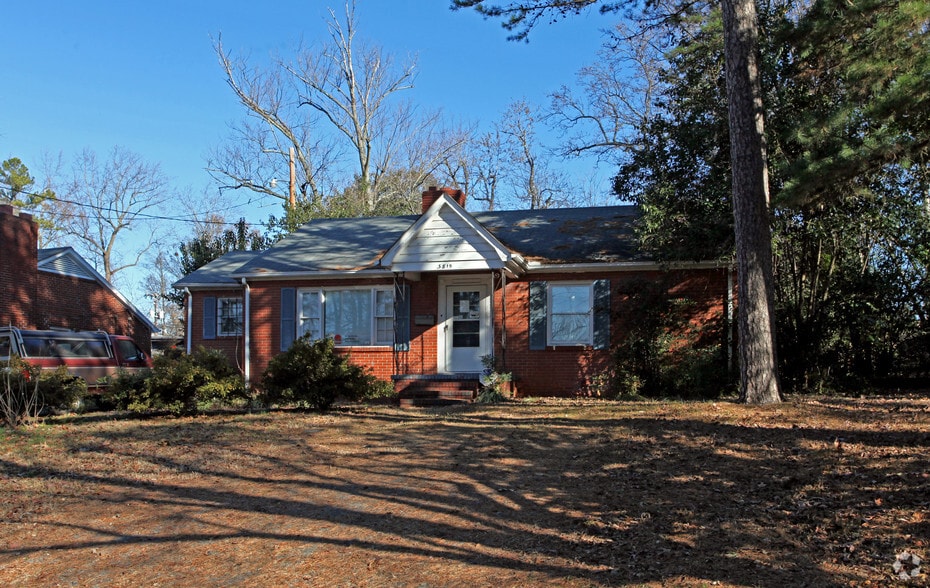 3815 Miriam Dr, Charlotte, NC for sale - Primary Photo - Image 2 of 2