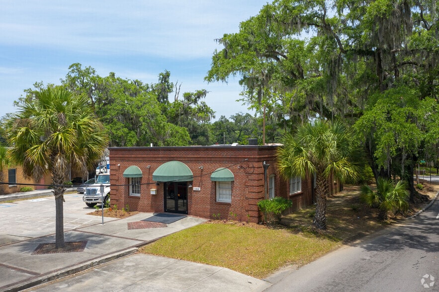 1464 Victory Dr, Savannah, GA for lease - Building Photo - Image 2 of 2