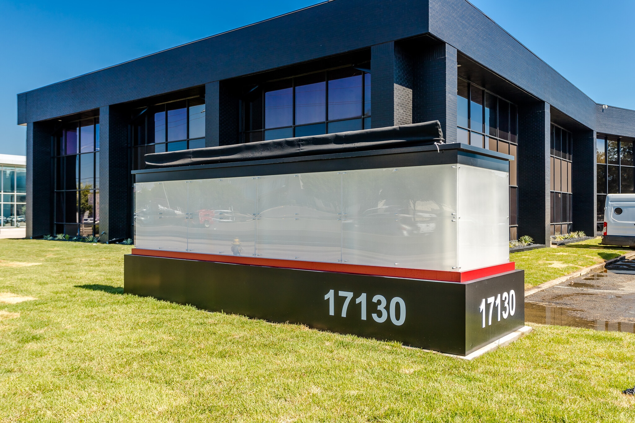 17130 N Dallas Pky, Dallas, TX for sale Primary Photo- Image 1 of 9