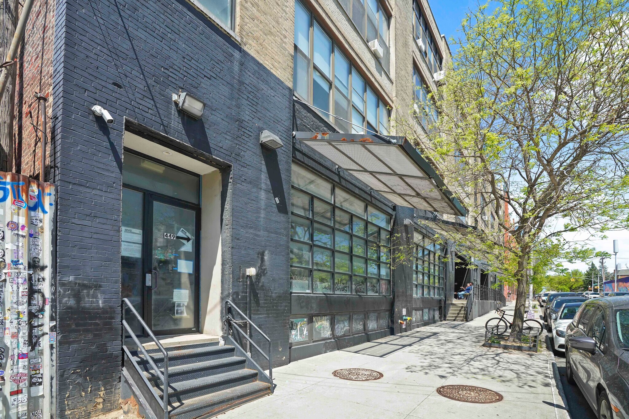 449-465 Troutman St, Brooklyn, NY à louer Photo du bâtiment- Image 1 de 28