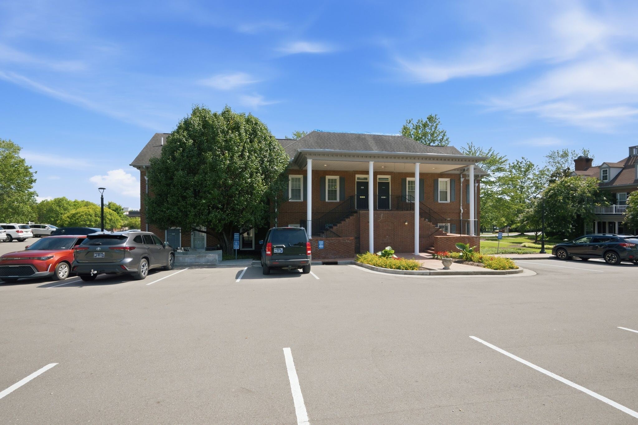 5046 Thoroughbred Ln, Brentwood, TN for lease Interior Photo- Image 1 of 37