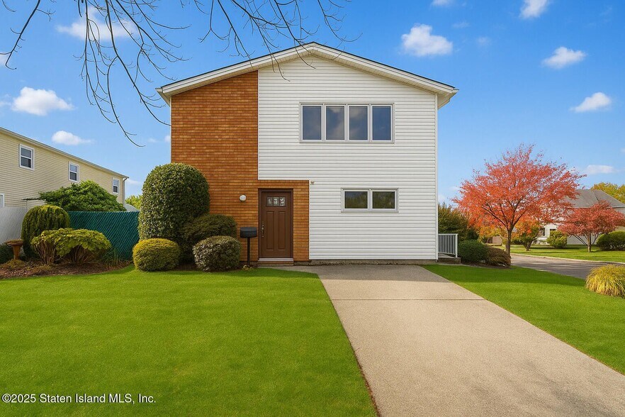 54 Preston Ave, Staten Island, NY à vendre - Photo du bâtiment - Image 2 de 31