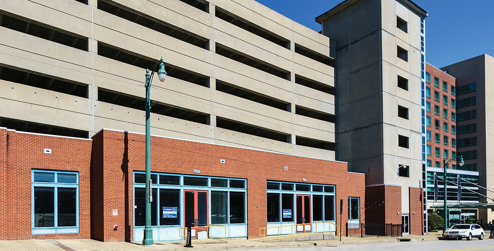 140 Lt George W Lee Ave, Memphis, TN à louer - Photo du bâtiment - Image 2 de 2