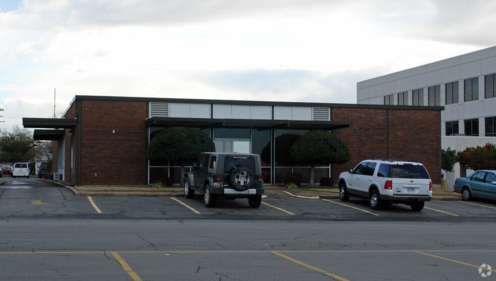 505 W Hickory St, Jacksonville, AR for lease - Building Photo - Image 2 of 2