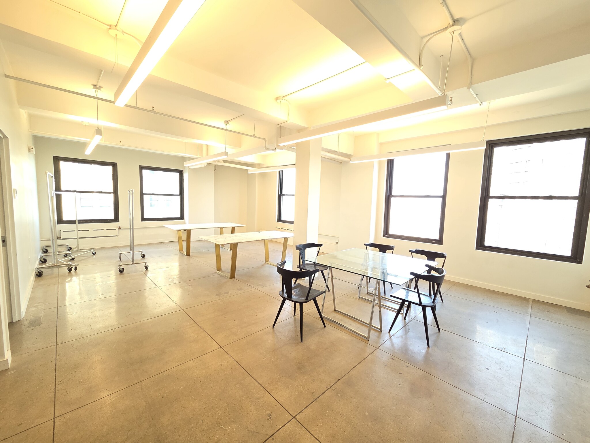 225 Broadway, New York, NY for lease Building Photo- Image 1 of 3