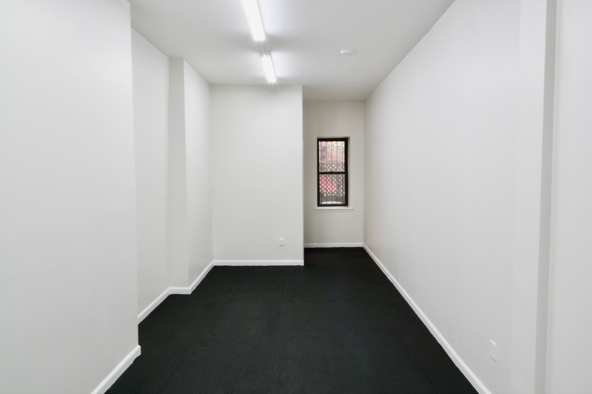136 Orchard St, New York, NY for lease Interior Photo- Image 1 of 7