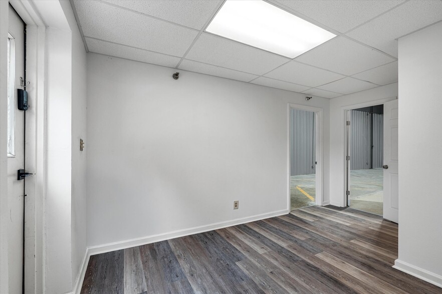 5905 Financial Plz, Shreveport, LA for lease - Building Photo - Image 2 of 11