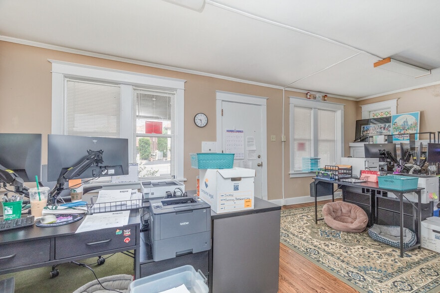 1528 S Big Bend Blvd, Saint Louis, MO à vendre - Photo du bâtiment - Image 2 de 8