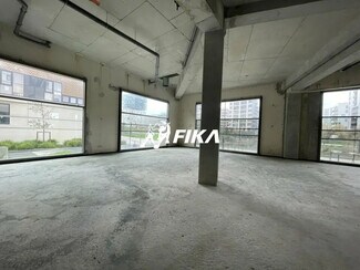 Plus de détails pour Commerce de détail à vendre