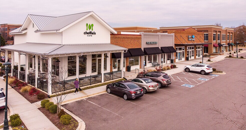 956 Winchester Rd, Collierville, TN à louer - Photo du bâtiment - Image 2 de 7
