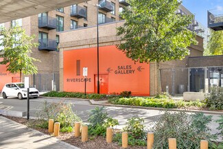 Plus de détails pour North Woolwich Rd, Londres - Bureau à vendre