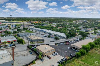 8117-8165 Latigo Plz, San Antonio, TX - AÉRIEN  Vue de la carte - Image1